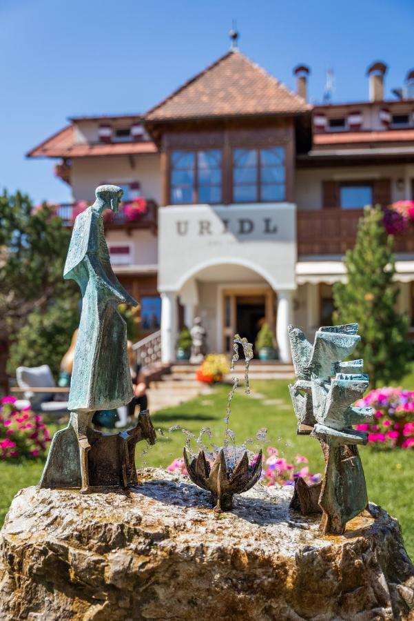 Charme Hotel Uridl Santa Cristina Val Gardena ภายนอก รูปภาพ