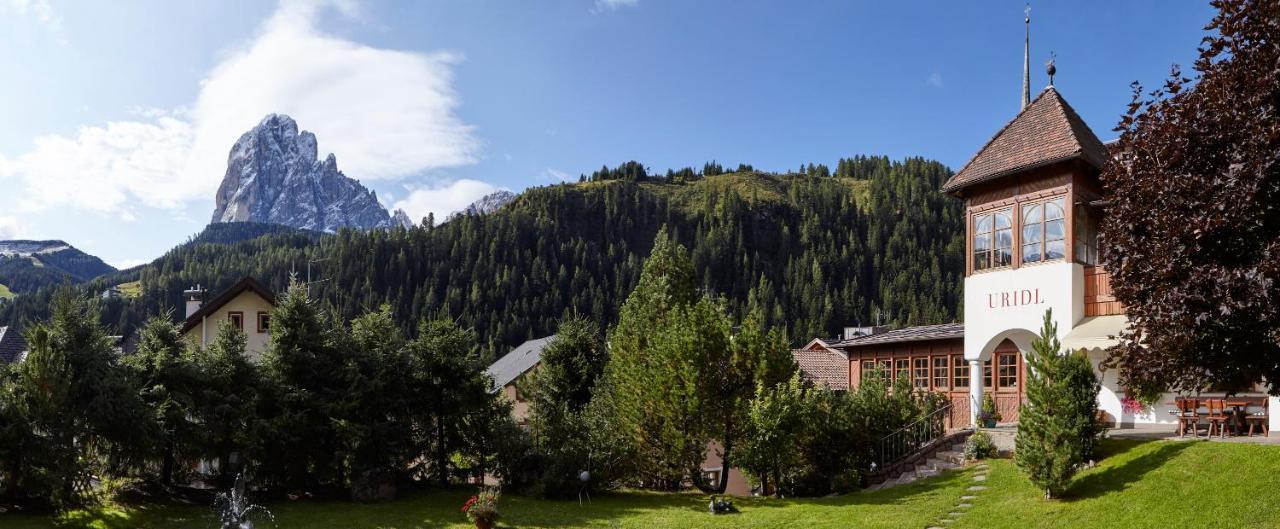Charme Hotel Uridl Santa Cristina Val Gardena ภายนอก รูปภาพ