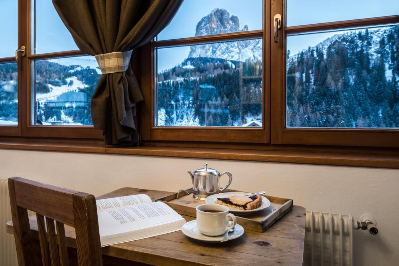 Charme Hotel Uridl Santa Cristina Val Gardena ภายนอก รูปภาพ